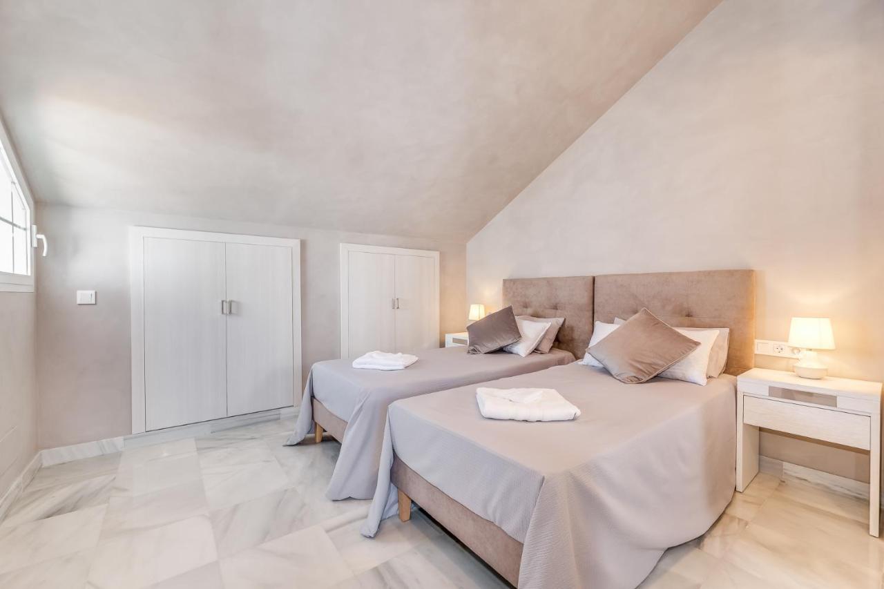 Luxury Townhouse Golden Mile Villa มาร์เบยา ภายนอก รูปภาพ